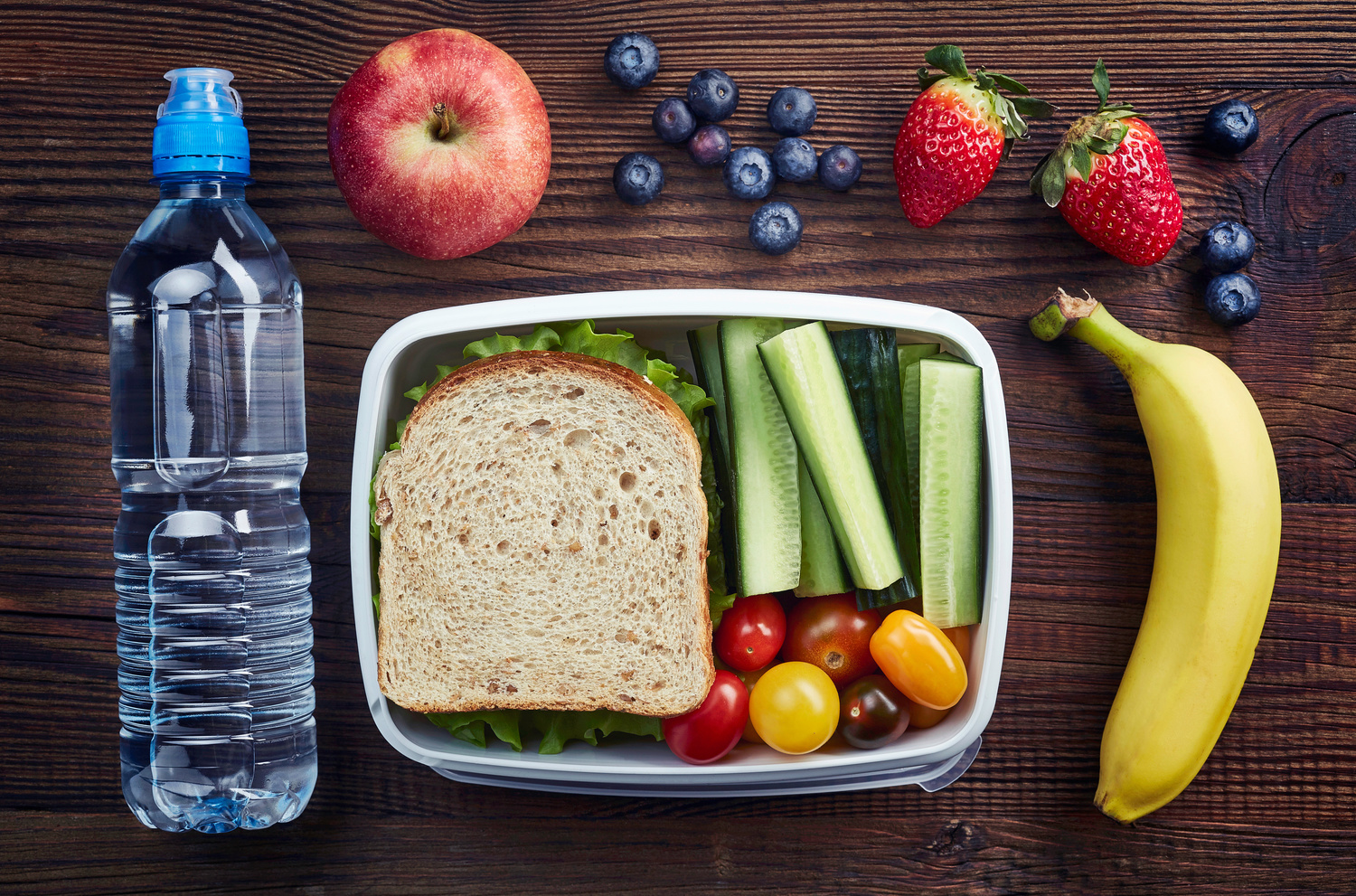 Help Your Child’s Smile With Healthy School Lunches